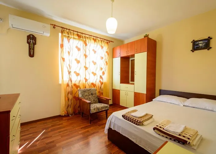 Yanevi Guest house Lozenets