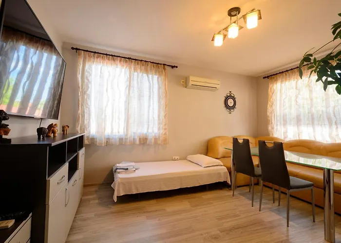 Yanevi Guest house Lozenets